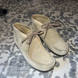 Clarks Wallabee Womens 7